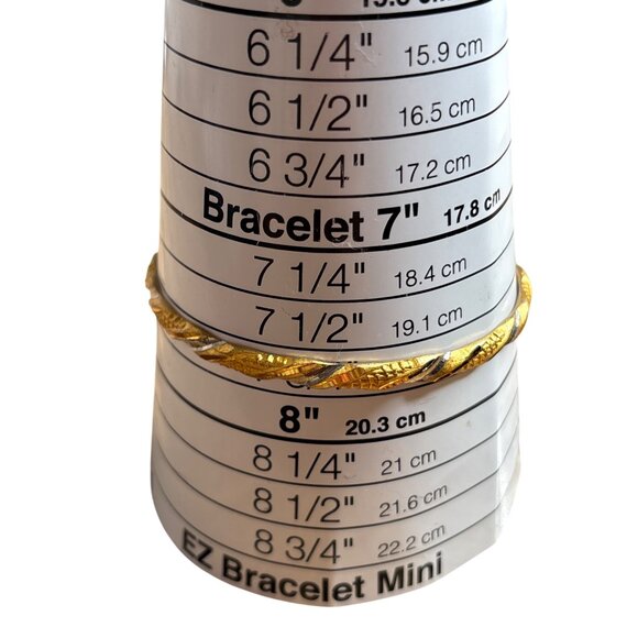 Vintage Y2K Textured Bangle Bracelet Goldtone Silvertone 7.75 inches - Picture 3 of 4